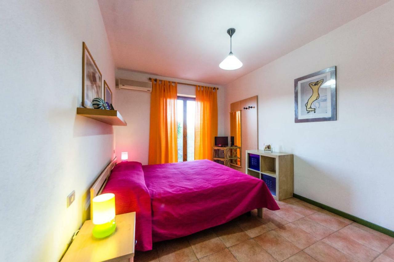 Casa Vacanze Pas 산타테레사의갈루라 외부 사진